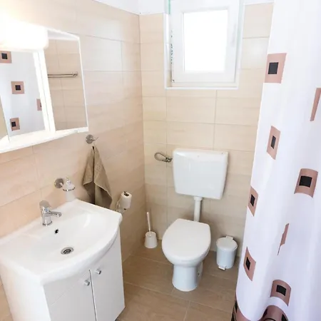 Διαμέρισμα Beautiful In Sukosan Sukošan