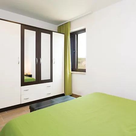 Beautiful In Sukosan Apartment Donje Rastane