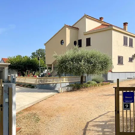 In * Sukošan